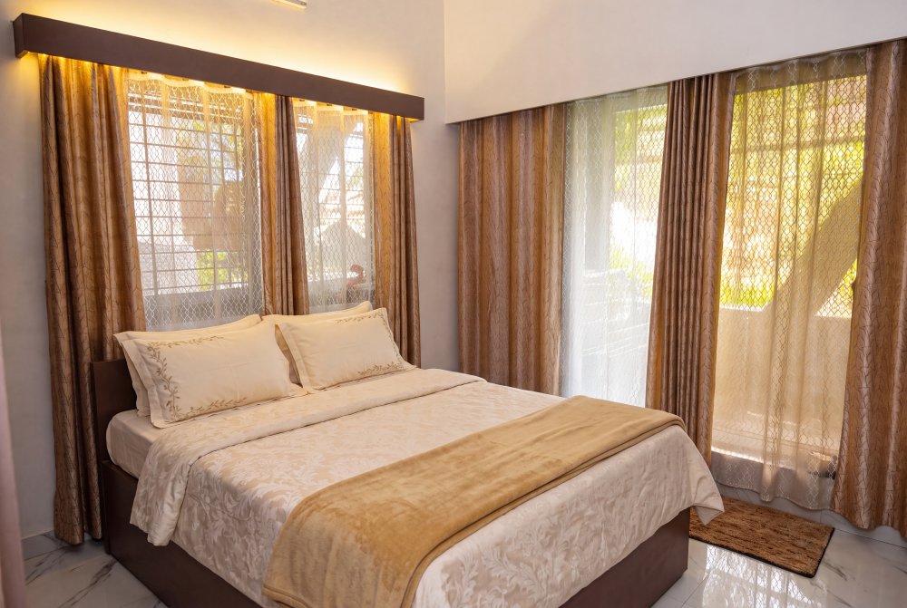 bedsheet and mattress